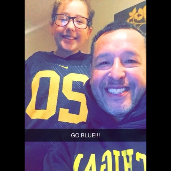 HAIL TO THE VICTORS - Picture 15 of 15